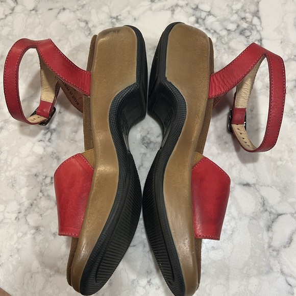 Dansko Vintage platform Sandals - Picture 5 of 9